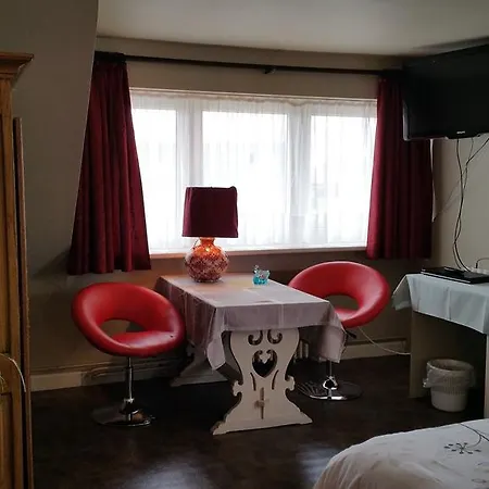 Aan Duin En Zee Candle ベッド・アンド・ブレックファスト *