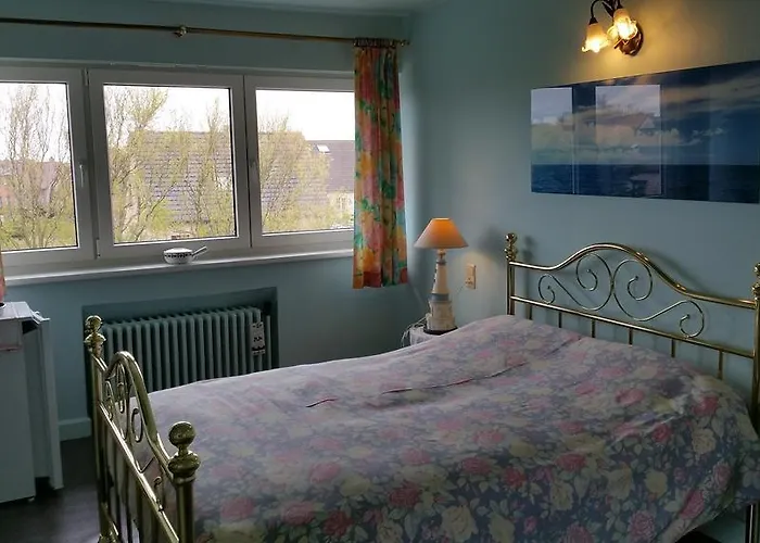 住宿加早餐酒店 Aan Duin En Zee Candle 奥斯滕德