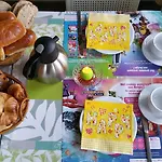 Aan Duin En Zee Candle Couette-café